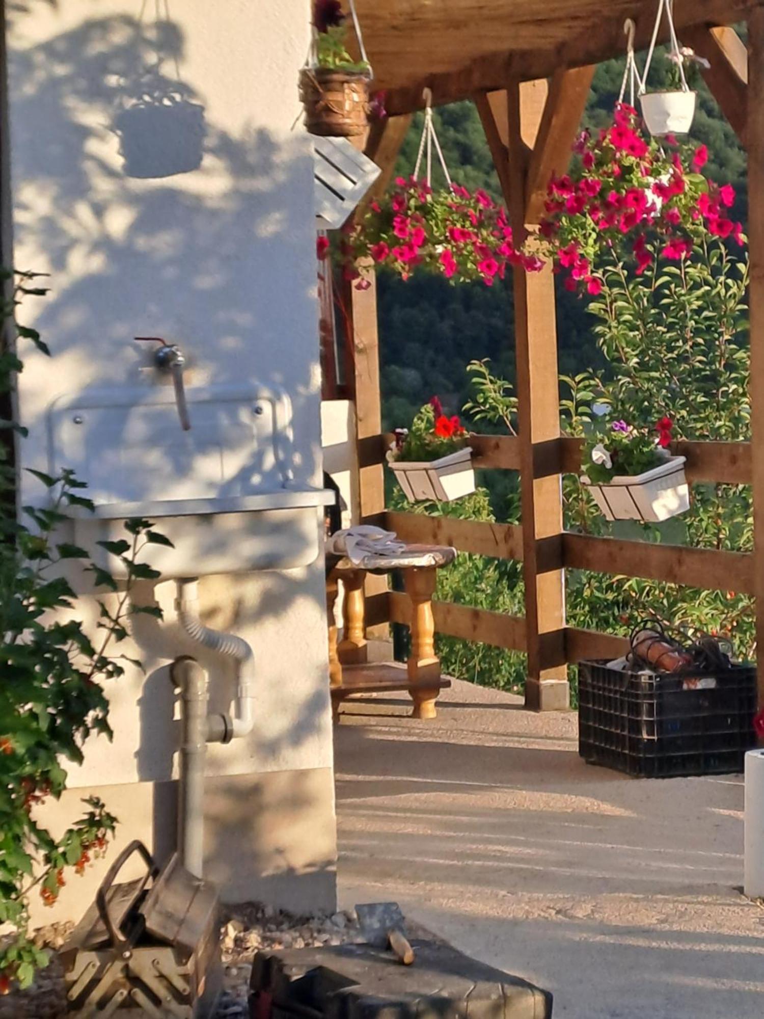 Natural House Visoko Phòng bức ảnh